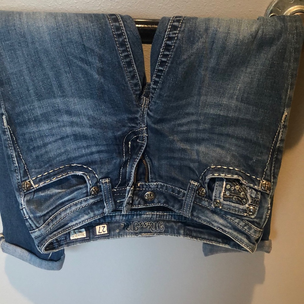 Jeans - Picture 2 of 3